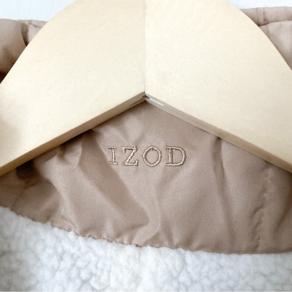 Puffer vest with sherpa lining - Picture 7 of 8